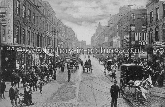 Market Street from the Royal Exchange, Manchester. c.1904.